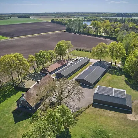 Het Koetshuis * Bladel
